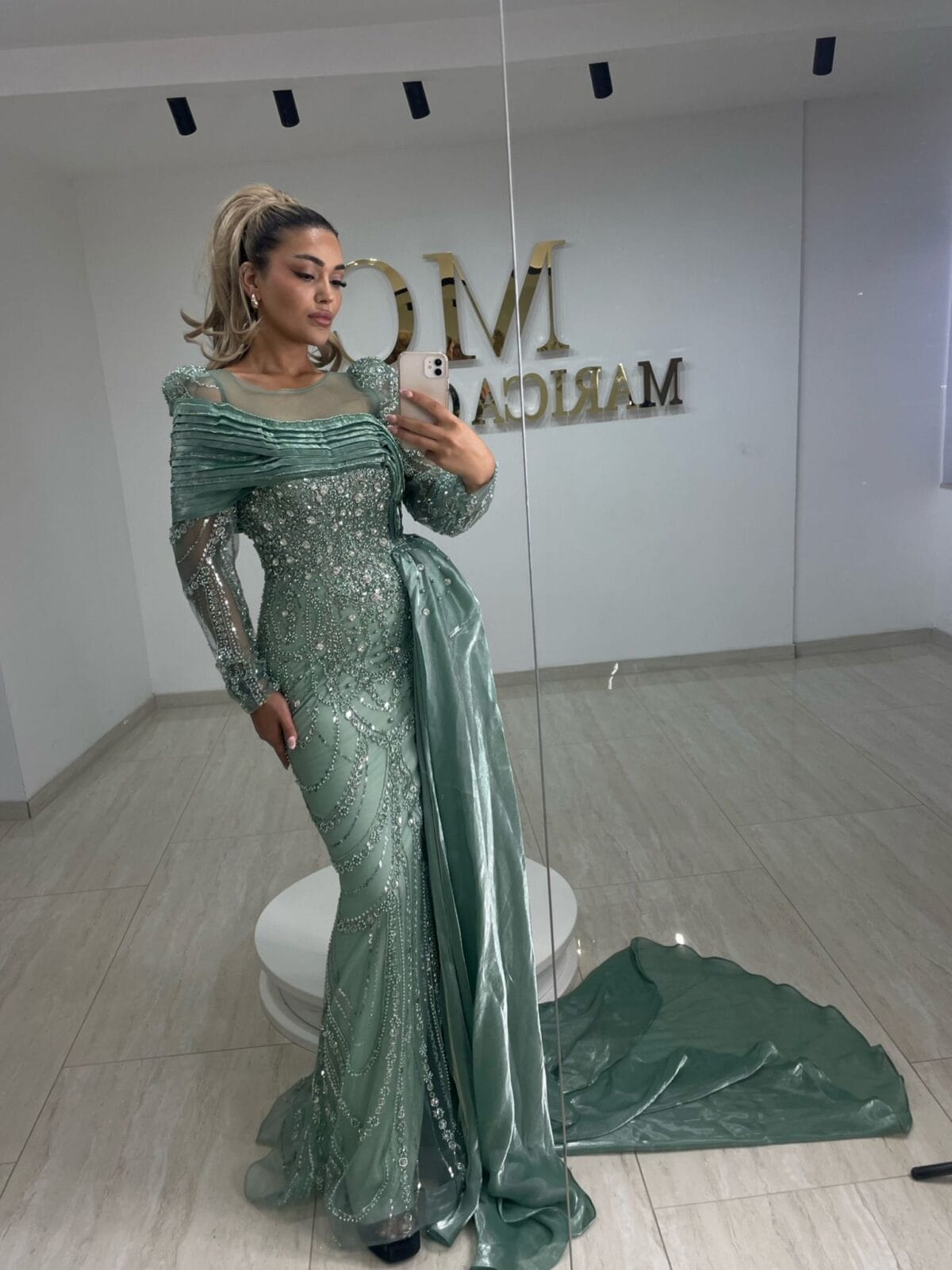 Hiwa Dress – Bild 2